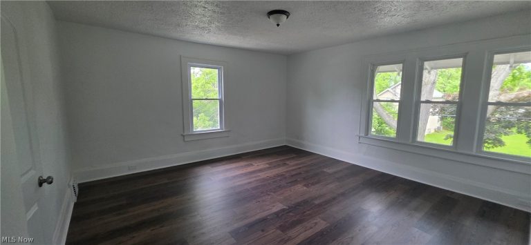 804 Work Drive, Akron, OH - Photo 8
