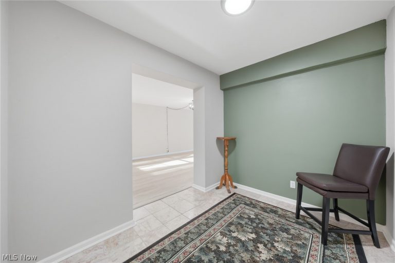 13500 Shaker Boulevard #203, Cleveland, OH - Photo 8
