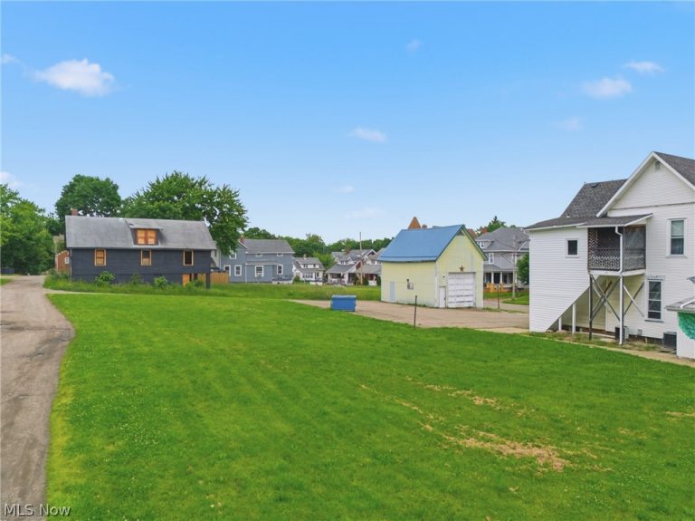501 Union Avenue, Alliance, OH - Photo 8