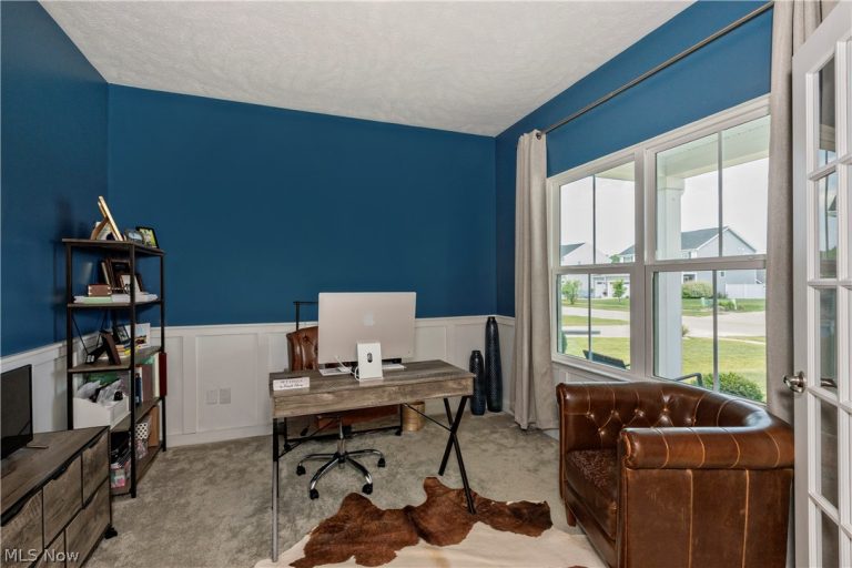 36615 Gladstone Mill Drive, North Ridgeville, OH - Photo 8