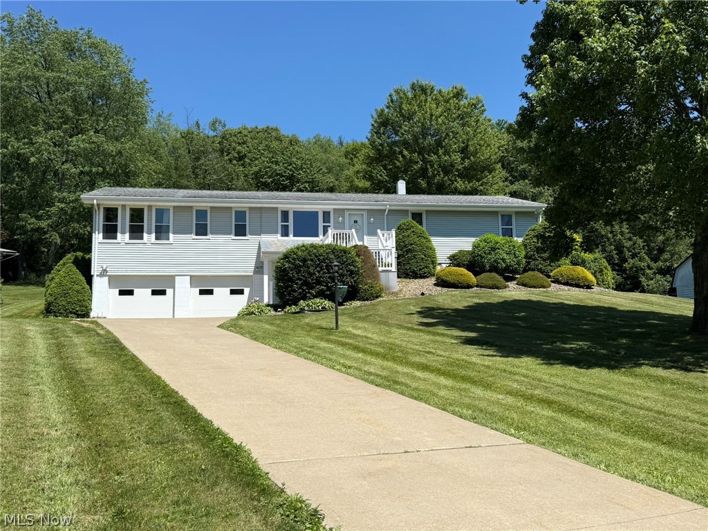 4223 Blacksnake Hill Road, Dover, OH