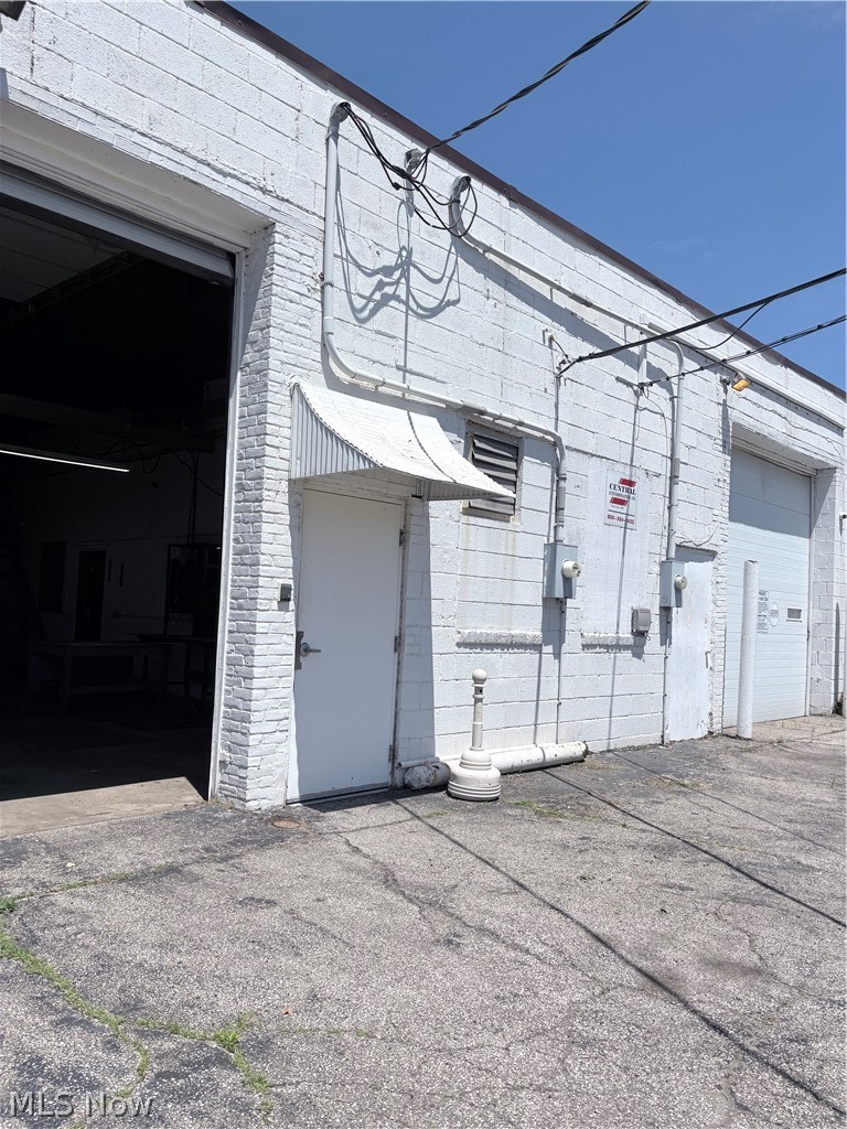 3202 St Clair Avenue, Cleveland, OH - Photo 3