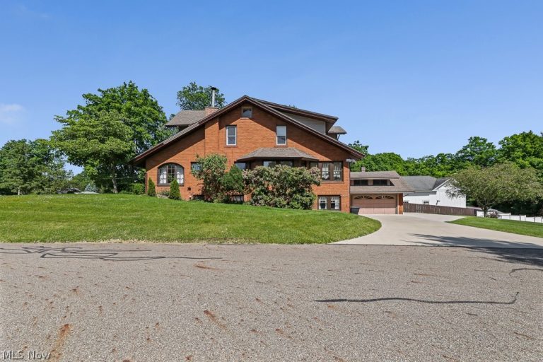 231 Milton Street, Alliance, OH - Photo 3