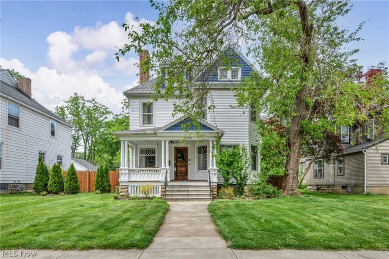 146 Harrison Street, Elyria, OH - Photo 2