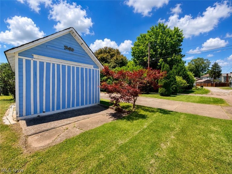 1101 Phillips Street, Marietta, OH - Photo 4