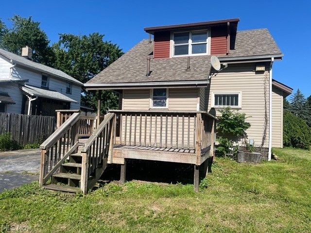 104 Lafayette Avenue, Niles, OH - Photo 2