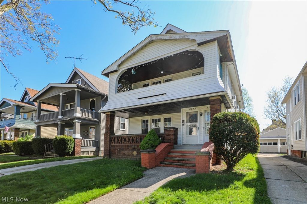 2075 Lewis Drive, Lakewood, OH