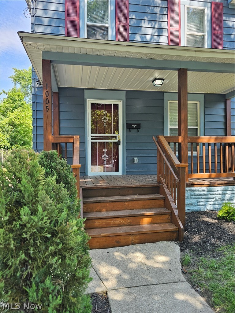 1005 Raymond Street, Akron, OH - Photo 3
