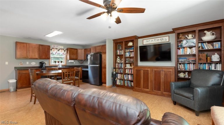 7370 Adamsville Road, Adamsville, OH - Photo 8