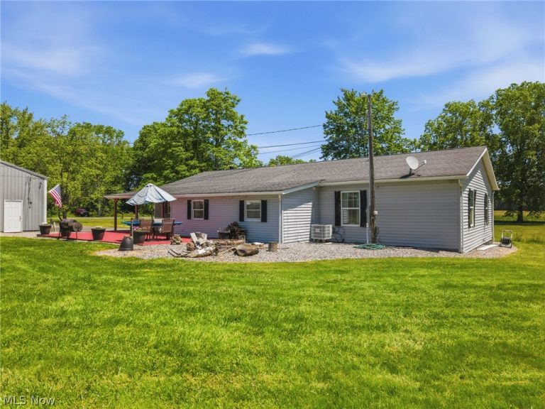 20101 Western Reserve Road, North Benton, OH - Photo 3