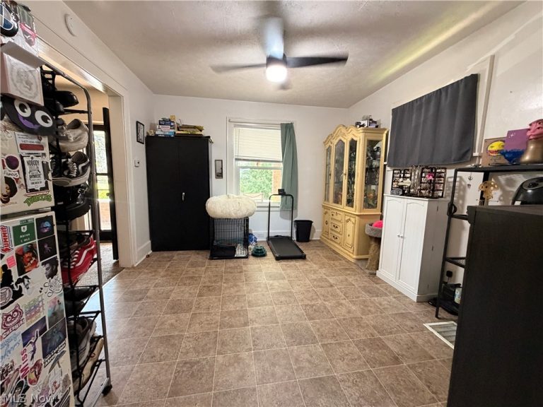 1150 Forest Avenue, Alliance, OH - Photo 8