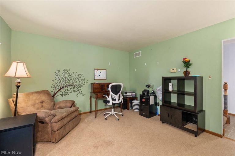 120 Otterbein Drive, Mansfield, OH - Photo 3