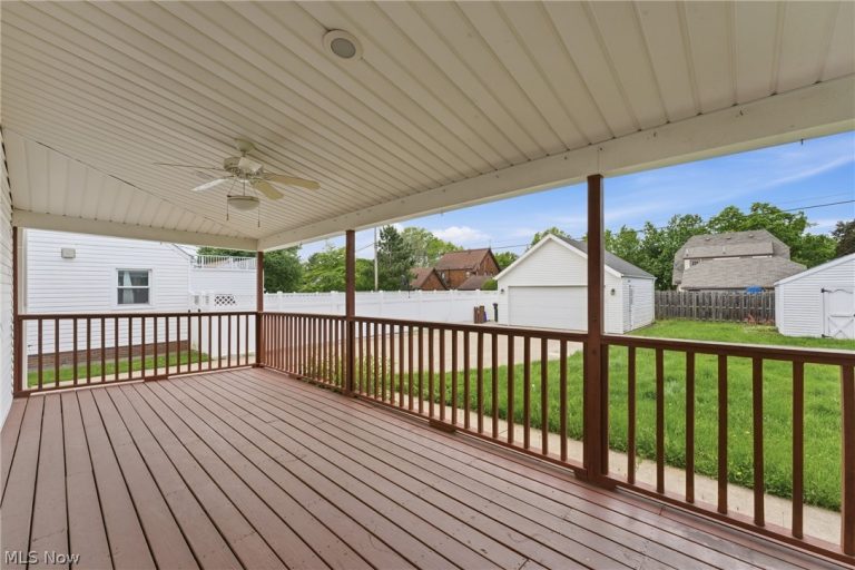 215 Harter Avenue, Canton, OH - Photo 6