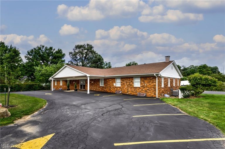 400 Main Street #L6, Canfield, OH - Photo 6