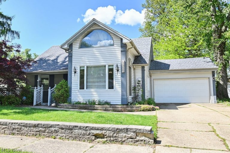 1910 Tudor Street, Cuyahoga Falls, OH, 44221