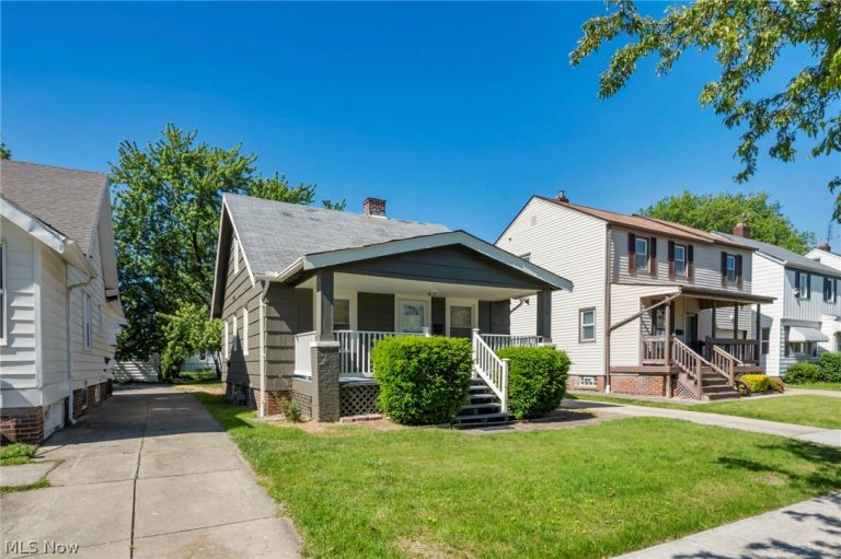 21821 Wilmore Avenue, Euclid, OH - Photo 6