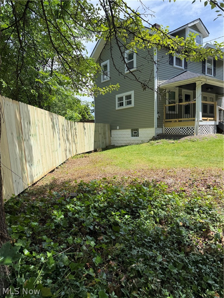 569 Barwell Street, Akron, OH - Photo 4