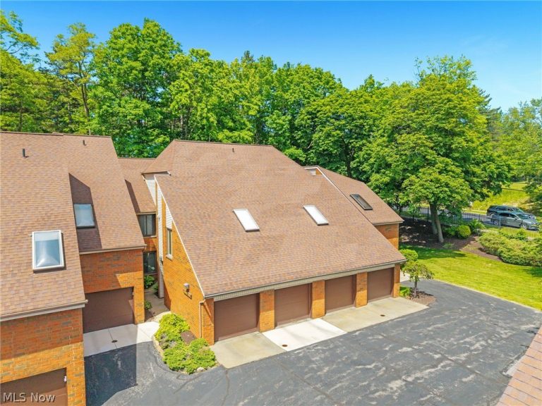 4695 Mayfield Road #F, South Euclid, OH - Photo 6