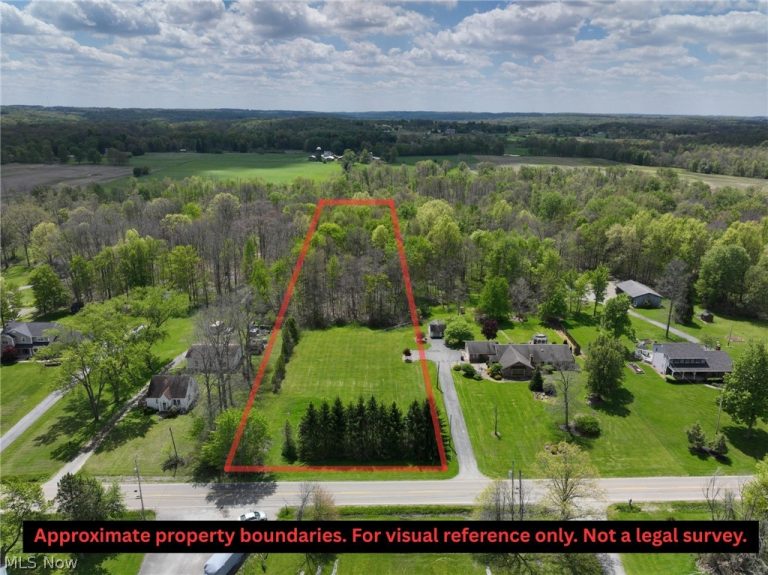 W Western Reserve Road, Canfield, OH - Photo 4