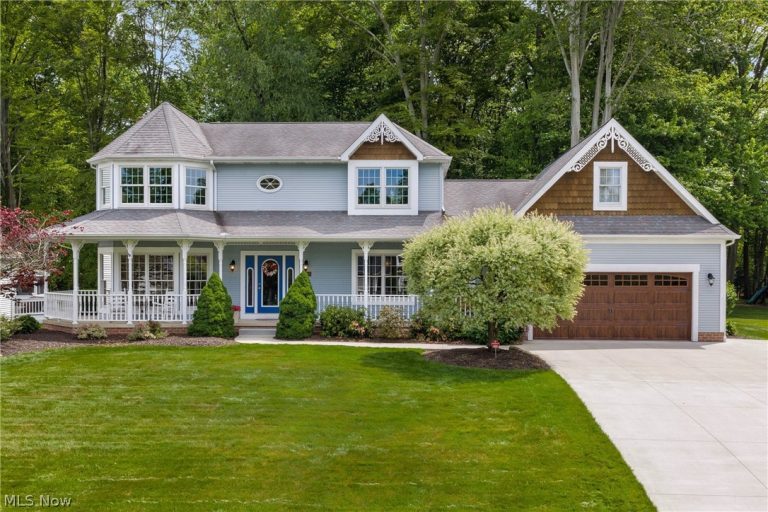 1846 Fairway Drive, Green, OH, 44685
