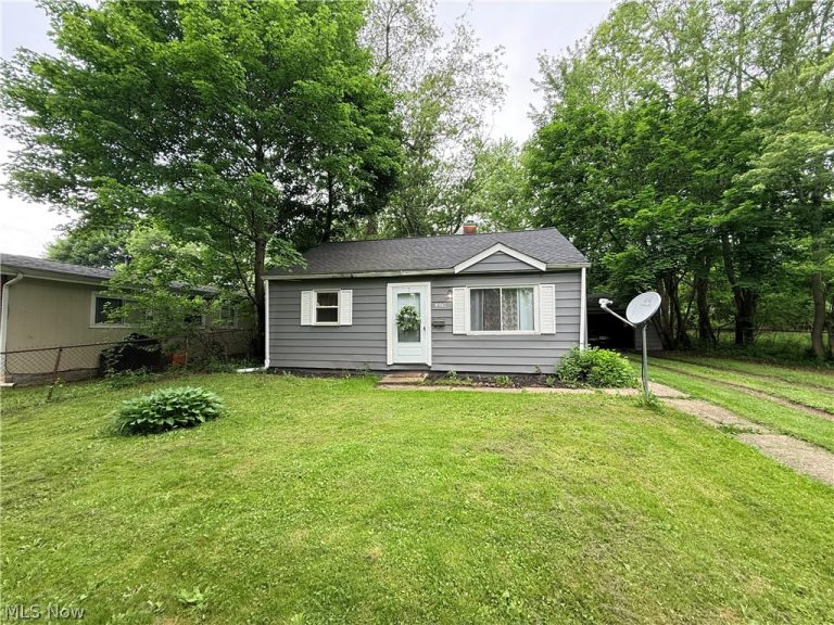 1276 Frederick Boulevard, Akron, OH - Photo 5