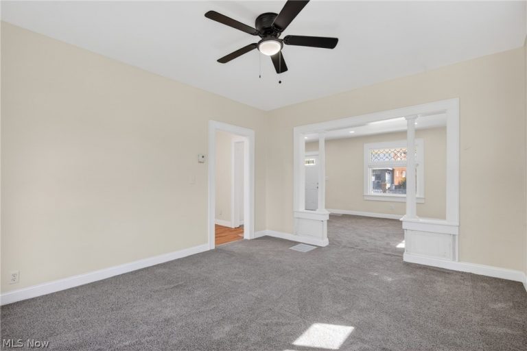 4402 Riverside Avenue, Cleveland, OH - Photo 8