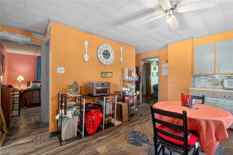 630 Walnut Road, Massillon, OH - Photo 8