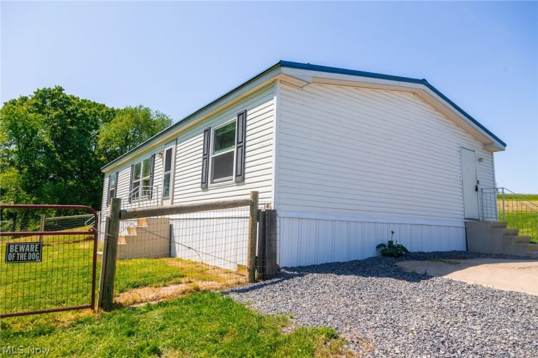 3188 Amsterdam Road, Scio, OH - Photo 5