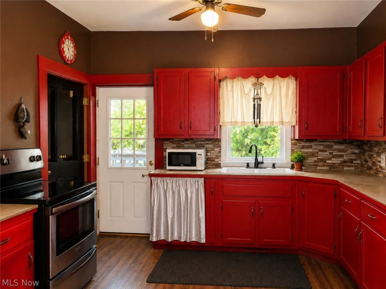 1111 Tremont Avenue, Massillon, OH - Photo 5