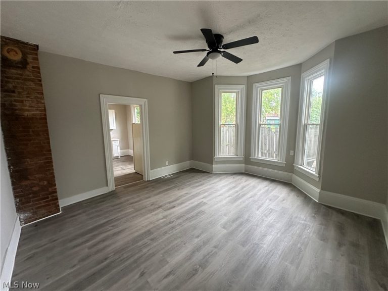 2055 65th Street, Cleveland, OH - Photo 5