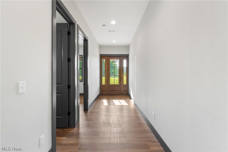 2085 Belfort Avenue, Louisville, OH - Photo 4