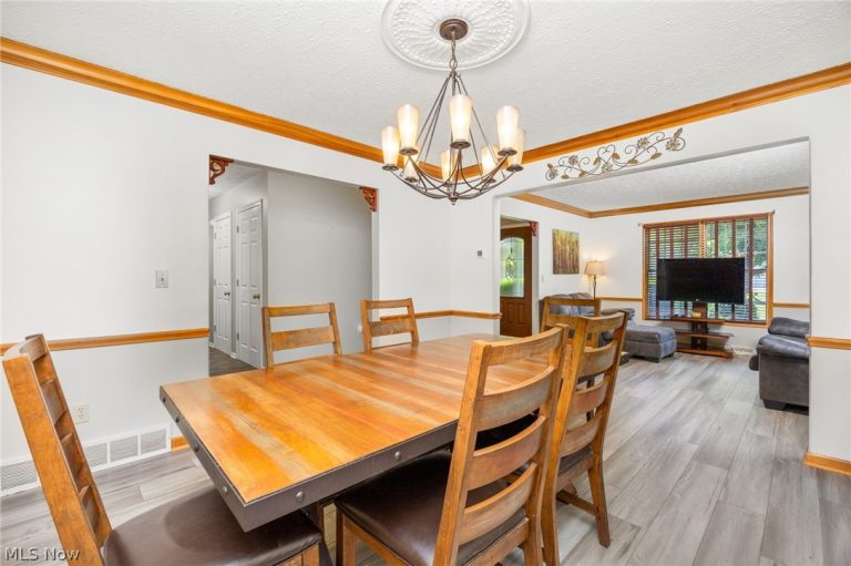 4187 Shenandoah Parkway, Brunswick, OH - Photo 8