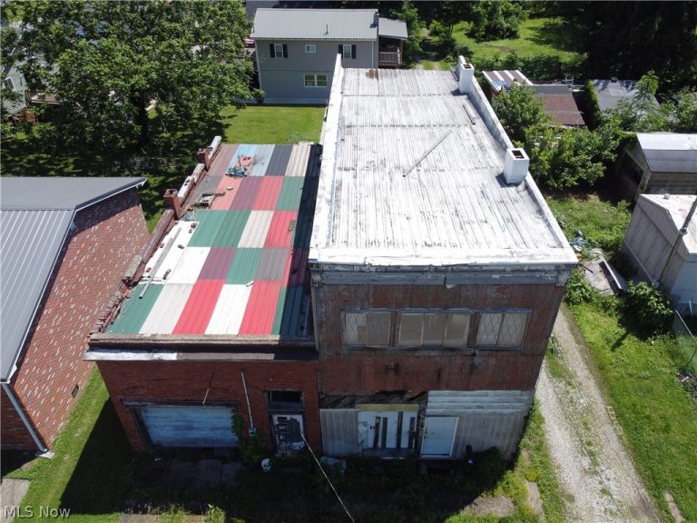 107 Main Street, Williamstown, WV - Photo 7
