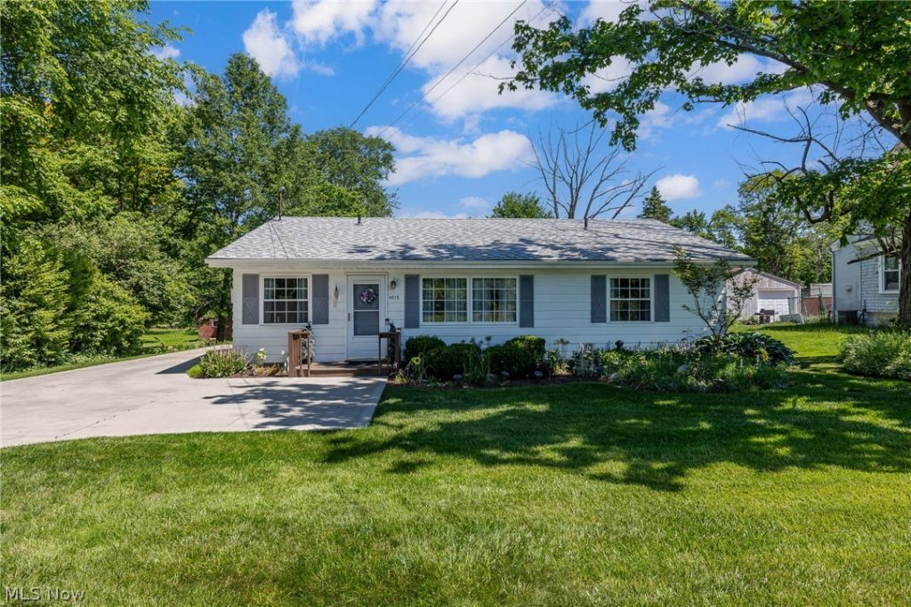 4813 Center Road, Brunswick, OH