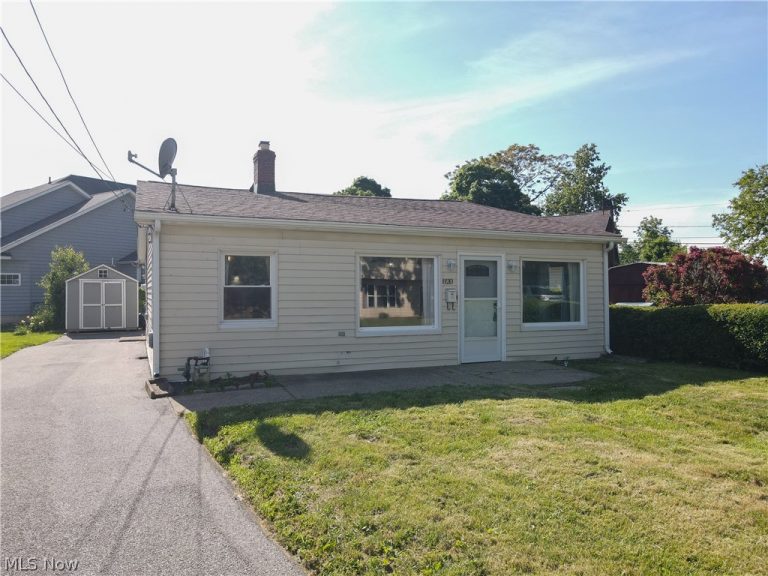 820 Peach Boulevard, Willoughby, OH, 44094