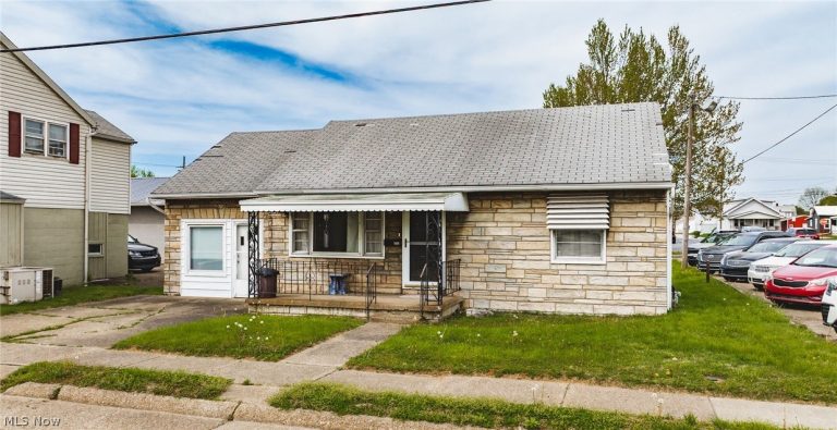 505 27th Street, Vienna, WV, 26105