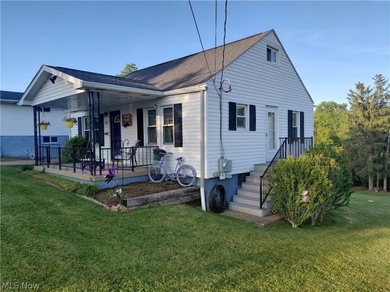 242 Cedar Road, Richmond, OH - Photo 3