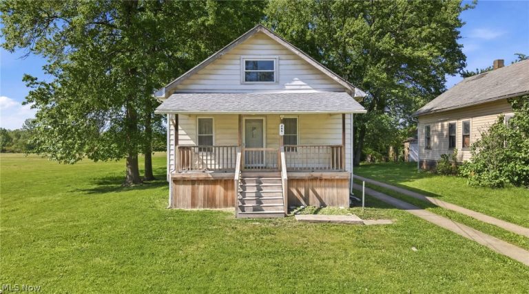 2645 Draper Street, Warren, OH - Photo 2