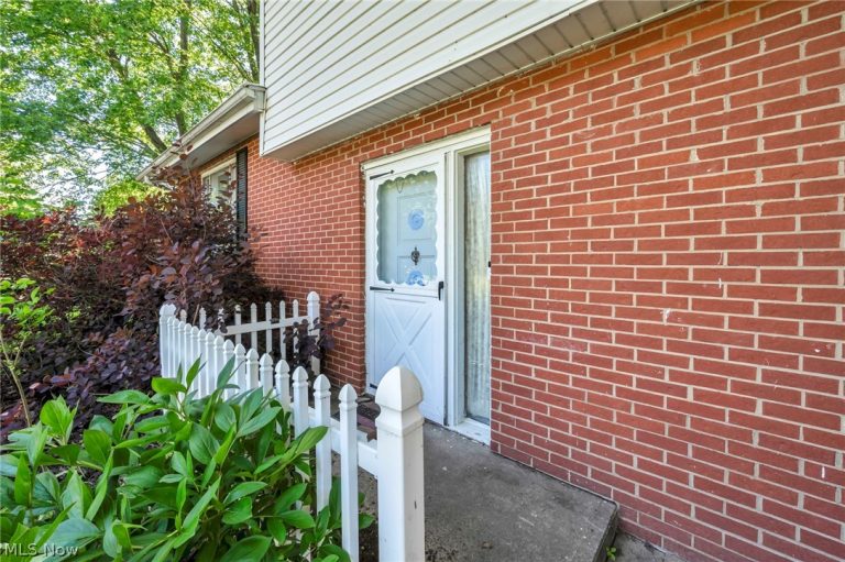 4005 Selnik Road, Kent, OH - Photo 4
