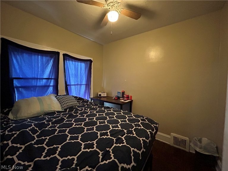 1467 173rd Street, Cleveland, OH - Photo 4