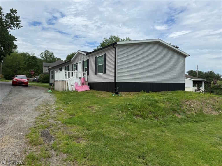 511 Jefferson Street, Salineville, OH - Photo 2