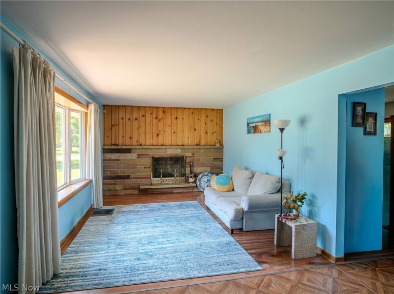 118 Coventry Road, Marietta, OH - Photo 6