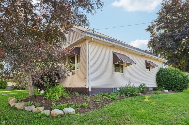 225 24th Street, Barberton, OH - Photo 4