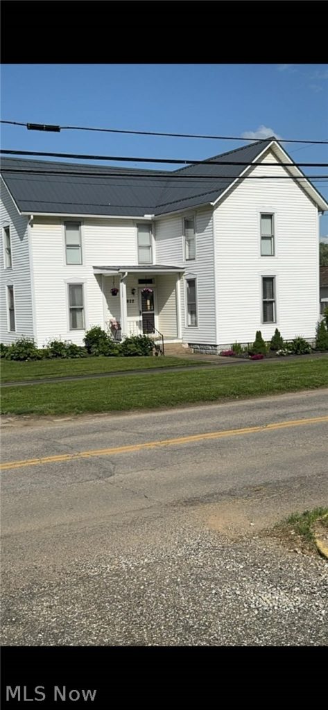 922 Main Street, Malta, OH