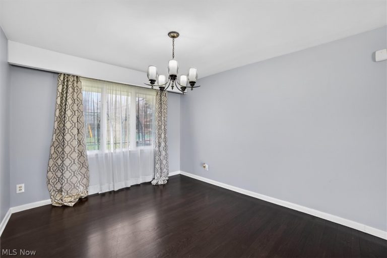 1905 Camberly Drive, Lyndhurst, OH - Photo 8