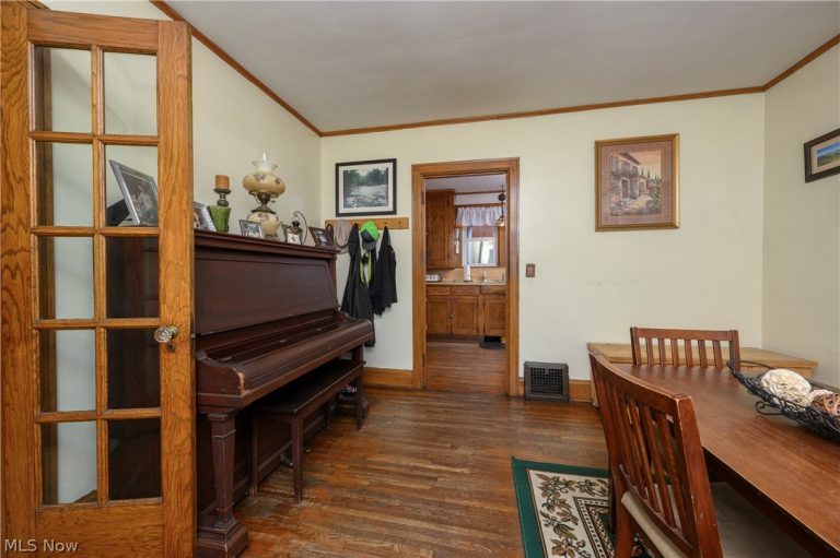 354 Fair Avenue, New Philadelphia, OH - Photo 8