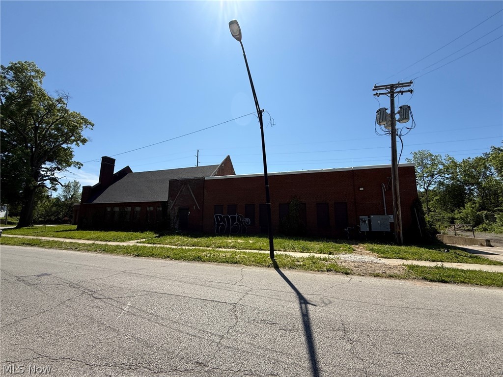 1766 133rd Street #2, East Cleveland, OH