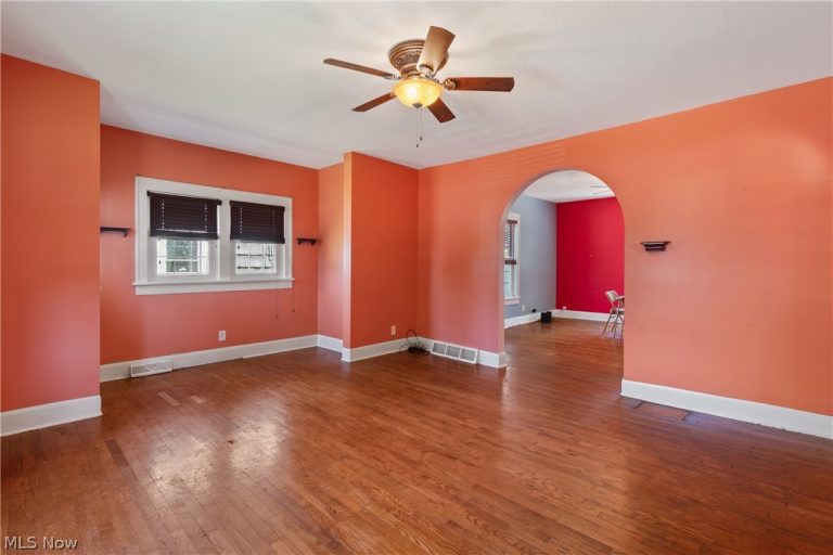 1274 Woodland Avenue, Canton, OH - Photo 6