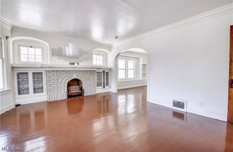 1051 171st Street, Cleveland, OH - Photo 8