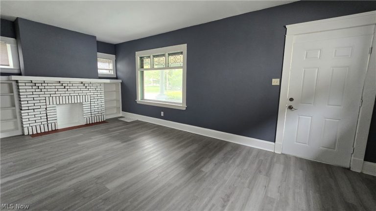 13301 Caine Avenue, Cleveland, OH - Photo 3